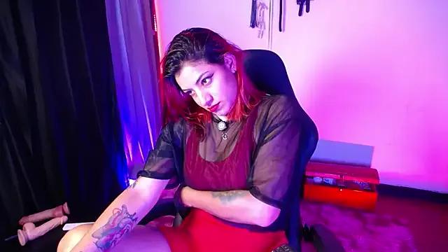 TAFITASLAVE on StripChat