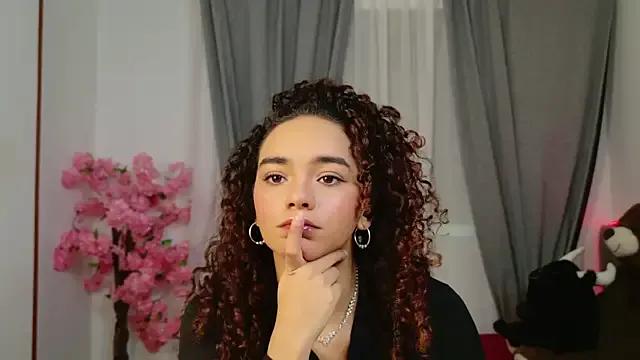 Taylor_Tina — I'll show my naughty side... get ready! 