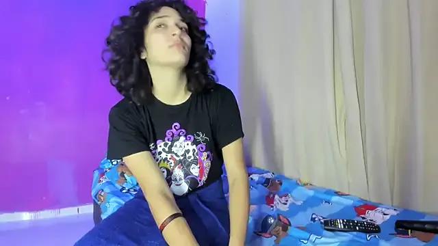 TeensNews18's avatar