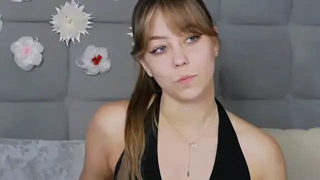 TheEmma on StripChat 
