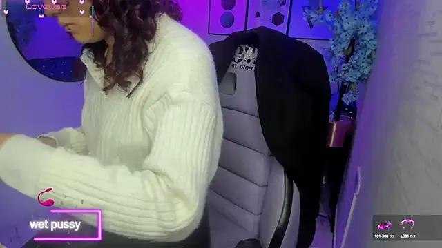 Theia_moon — rubbing clitoris