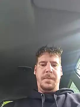 Titanhoott on StripChat 