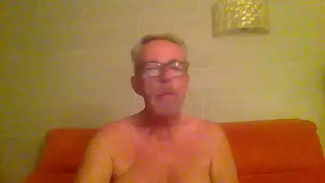 tuggy59 on StripChat 