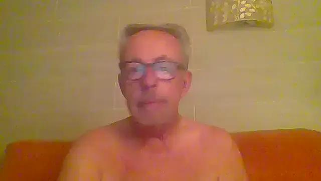 tuggy59 — Freechat on StripChat