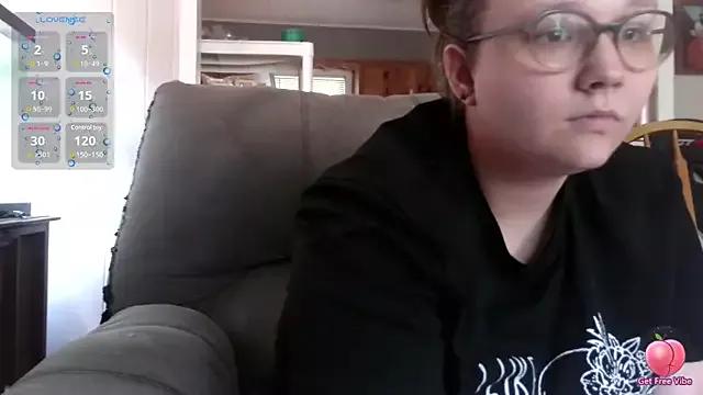 TurtleLady420 on StripChat 