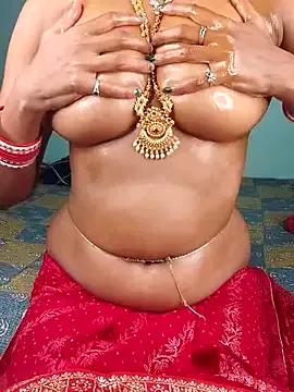 Ur_Lishaa — Full Nude With Pussy Oiling in Public 