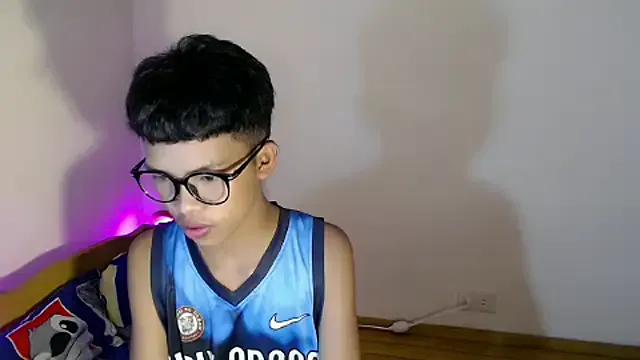 urcumjp on StripChat 