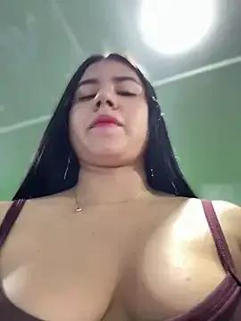 VAL_PRINCESS — SQUIRT IN PUBLIC