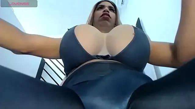valentinabigcock23 — Oil in my cock
