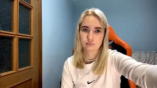velvet_twist on StripChat