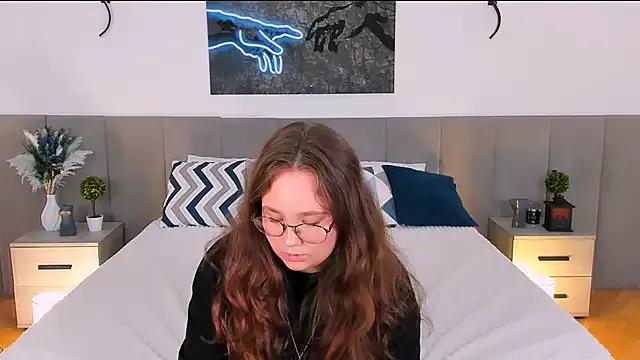 VelvetVixenCute on StripChat 