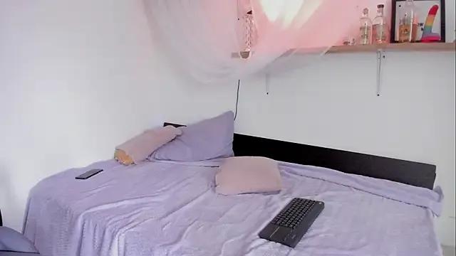 Venus_tryron on StripChat