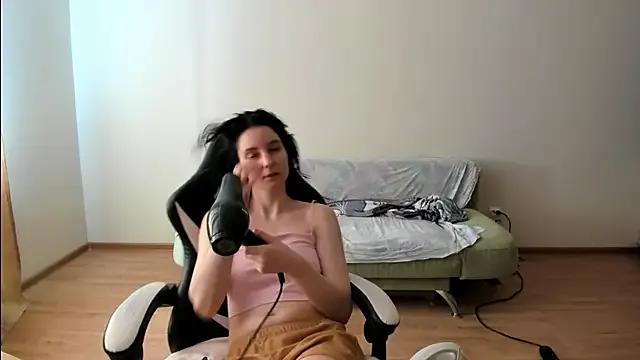 Victoria_Winters on StripChat