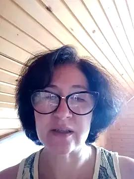vikimoon11 on StripChat 