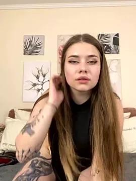 Vikki_toriya on StripChat 