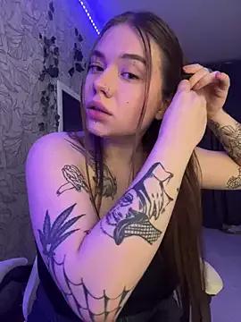 Vikki_toriya on StripChat 