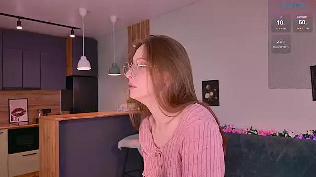 Vikki_wyye on StripChat 