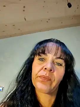 VioletJasmin's avatar