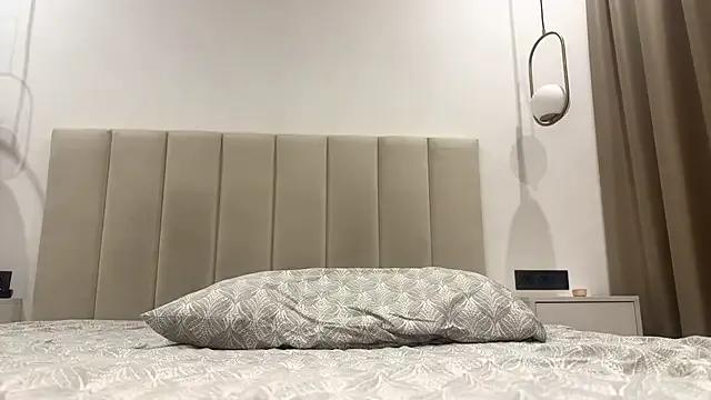 viva2315 on StripChat 