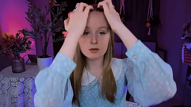 VivienLeeigh on StripChat 