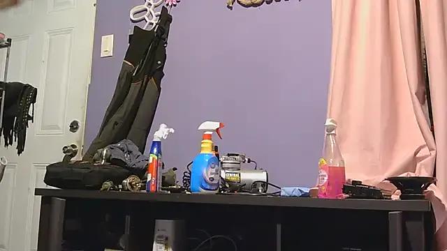 watermellonpussy on StripChat
