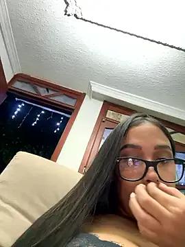 WHAAATTTTTTTTTT on StripChat 