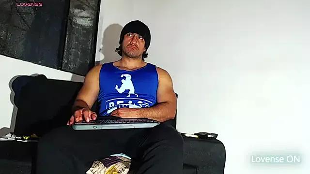 willian_m777 on StripChat 