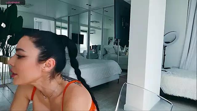 wowEva on StripChat 