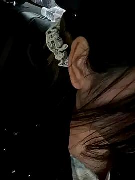 xixi_28 on StripChat 