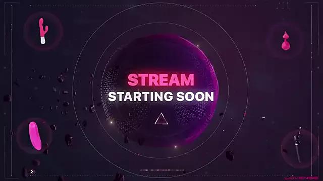 Xuuue on StripChat 