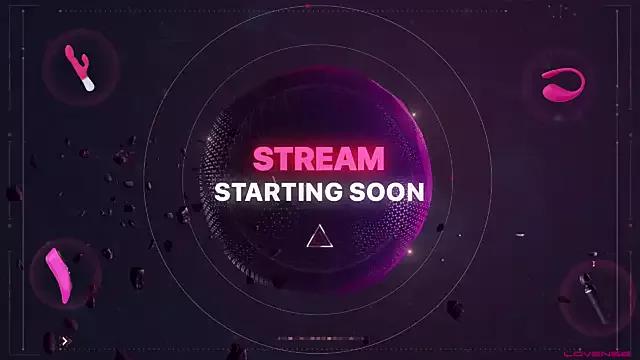 Xuuue on StripChat 