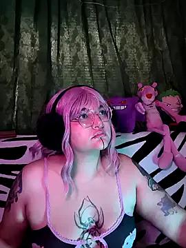 XxGreenGoodxX on StripChat 