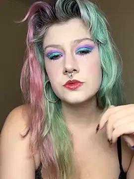 xxIvyDragonbornxx on StripChat 