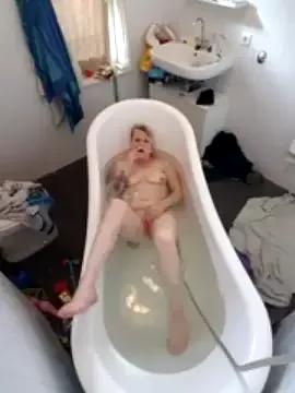 xxwhitebunnyxx on StripChat 