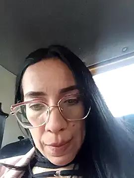 YaraDuarte on StripChat 