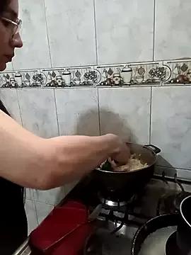 YaraDuarte on StripChat 