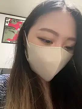 yazawa_oO on StripChat 