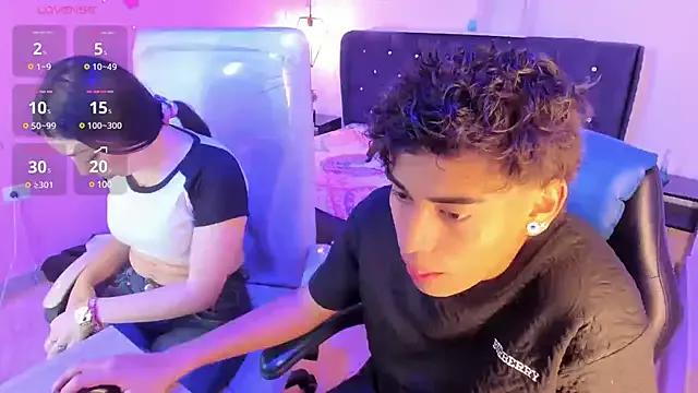 Yiing_and_yang on StripChat 