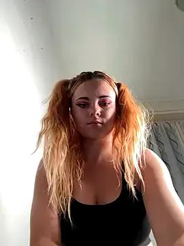 Yourfoxy05 — Topless show