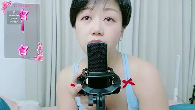 youyou-001 on StripChat 