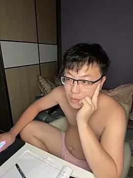 YoY-man on StripChat 