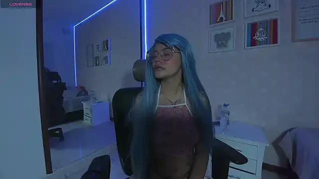 yukki_kuran on StripChat 