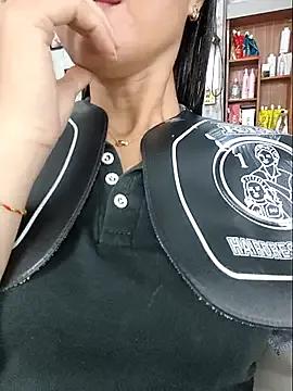Yumyum_kiw — Freechat on StripChat