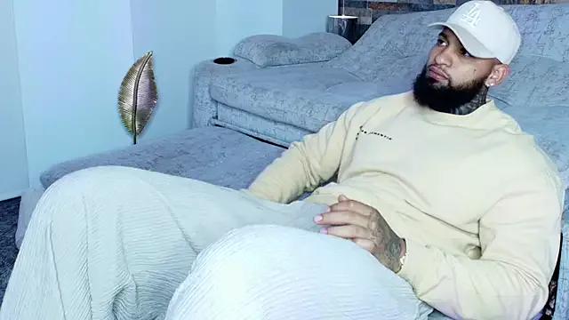 zaiin_diesel on StripChat 