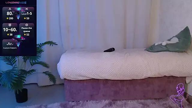 Zeeeme on StripChat 