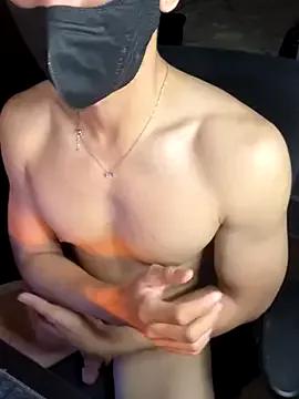ZiioneTV on StripChat 