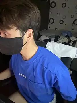 ZiioneTV on StripChat 