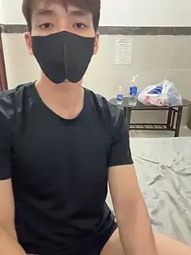 ZiioneTV on StripChat 