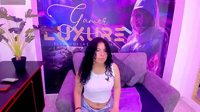 Zoee_Martins on StripChat 