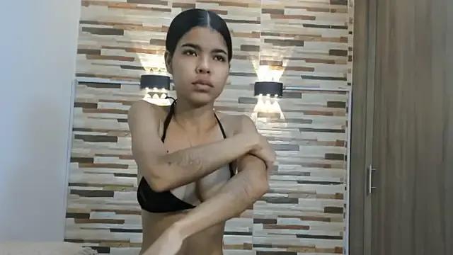 Zoemonet on StripChat
